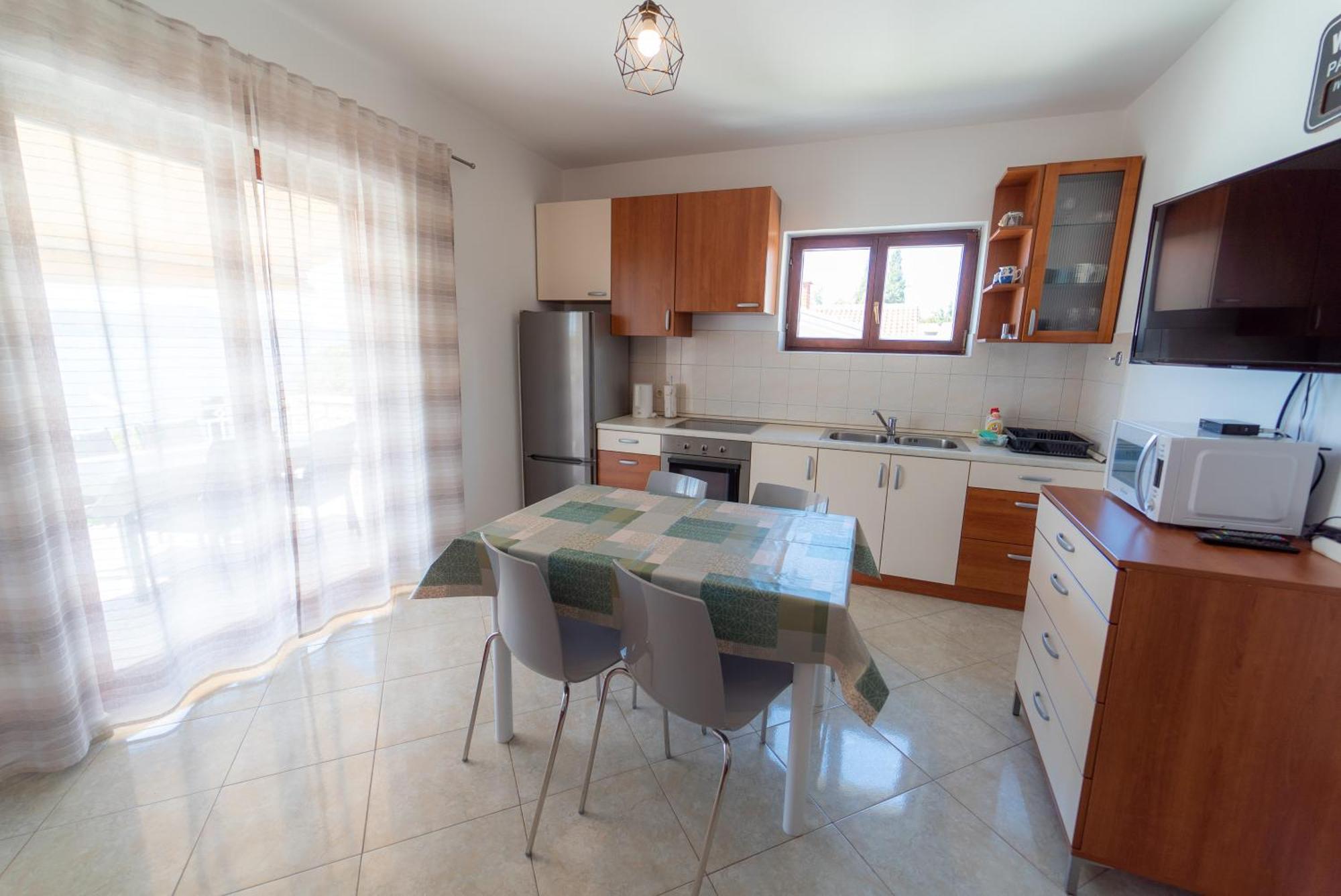 סבטי פטר Apartments Ivos מראה חיצוני תמונה